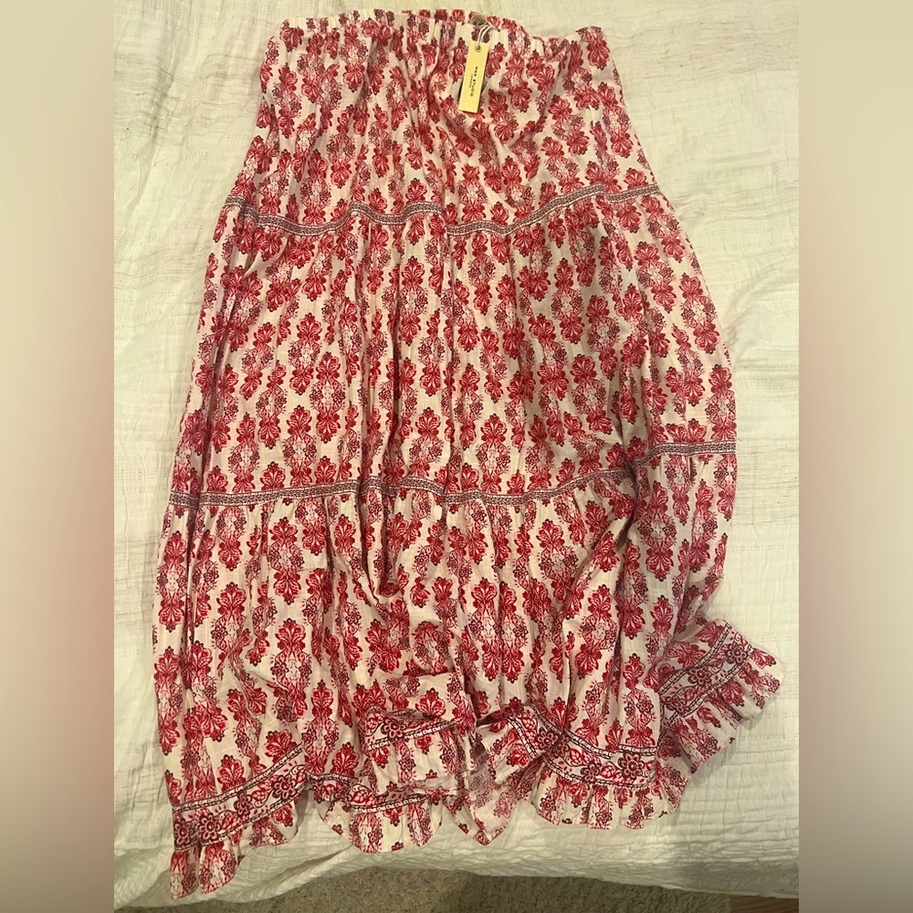Max Studio Red and White Floral Midi Skirt